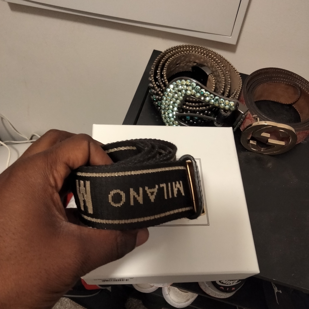 Moschino belt